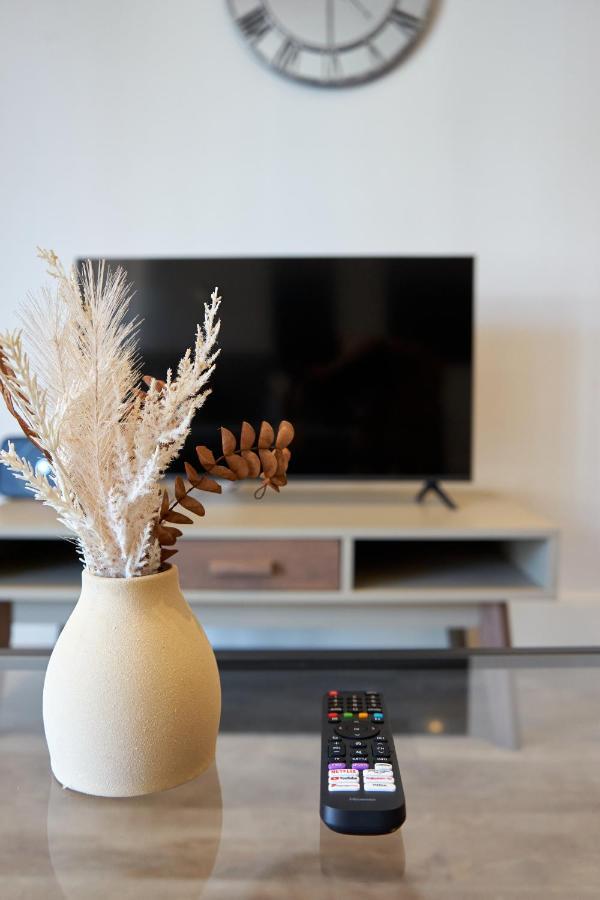 Luxury City Escape Apartments Londres Extérieur photo