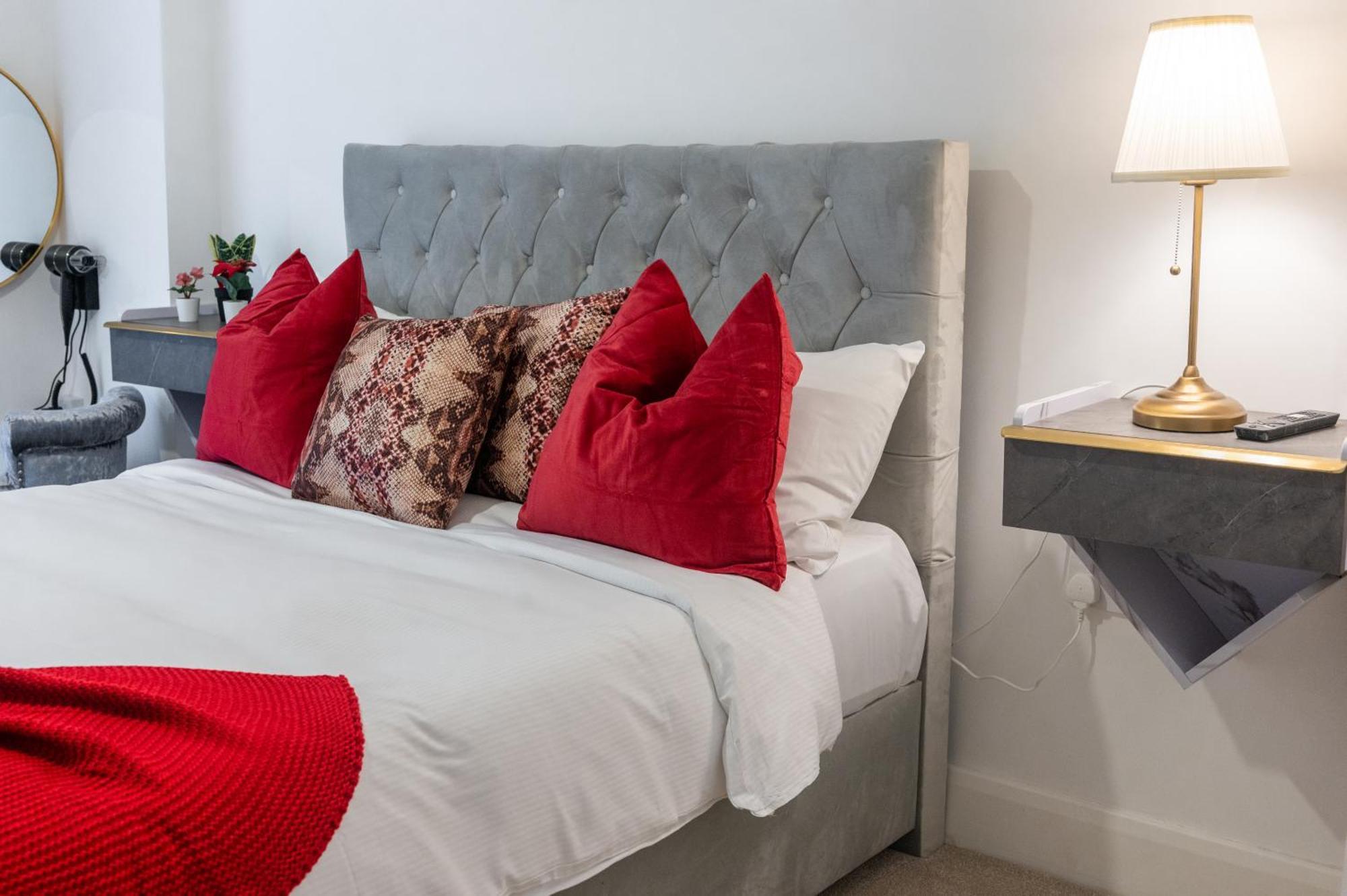 Luxury City Escape Apartments Londres Extérieur photo